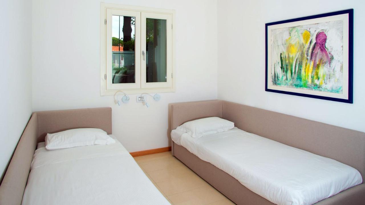 Marina Uno View Apartment Lignano Sabbiadoro Exterior photo